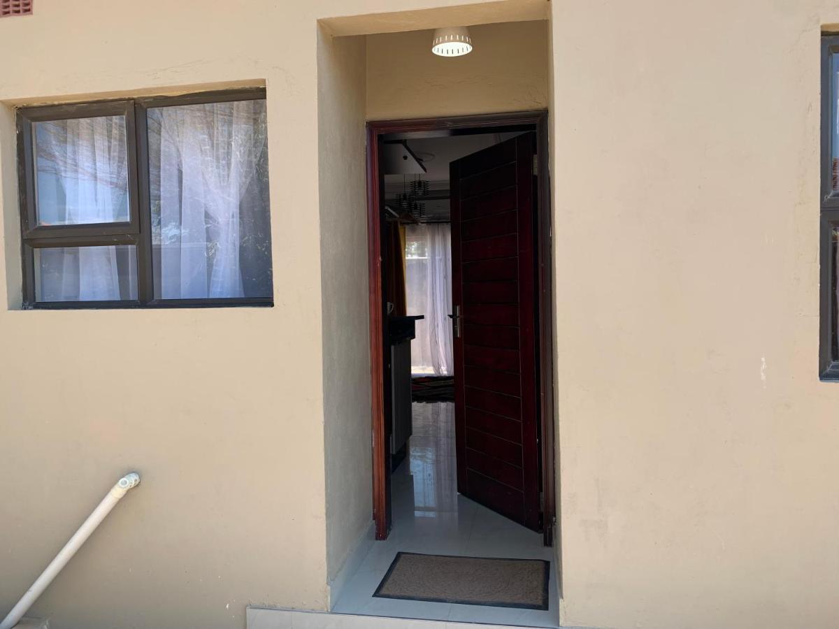 Lukundo Place Lusaka Exteriör bild